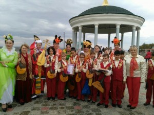 23 сентября: участие в Гала-концерте краевого фестиваля художественных ремесел и фольклора народов «Мы россияне»
